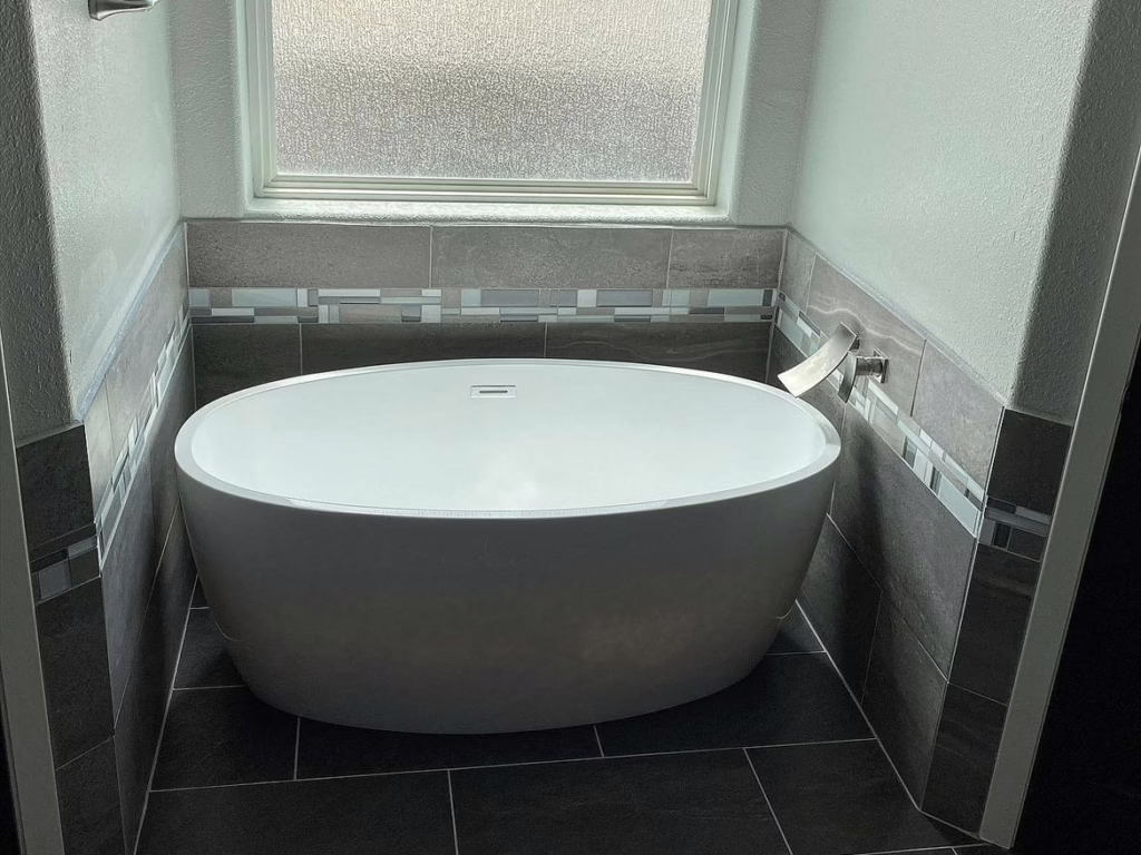 bathroom remodeling spa tub